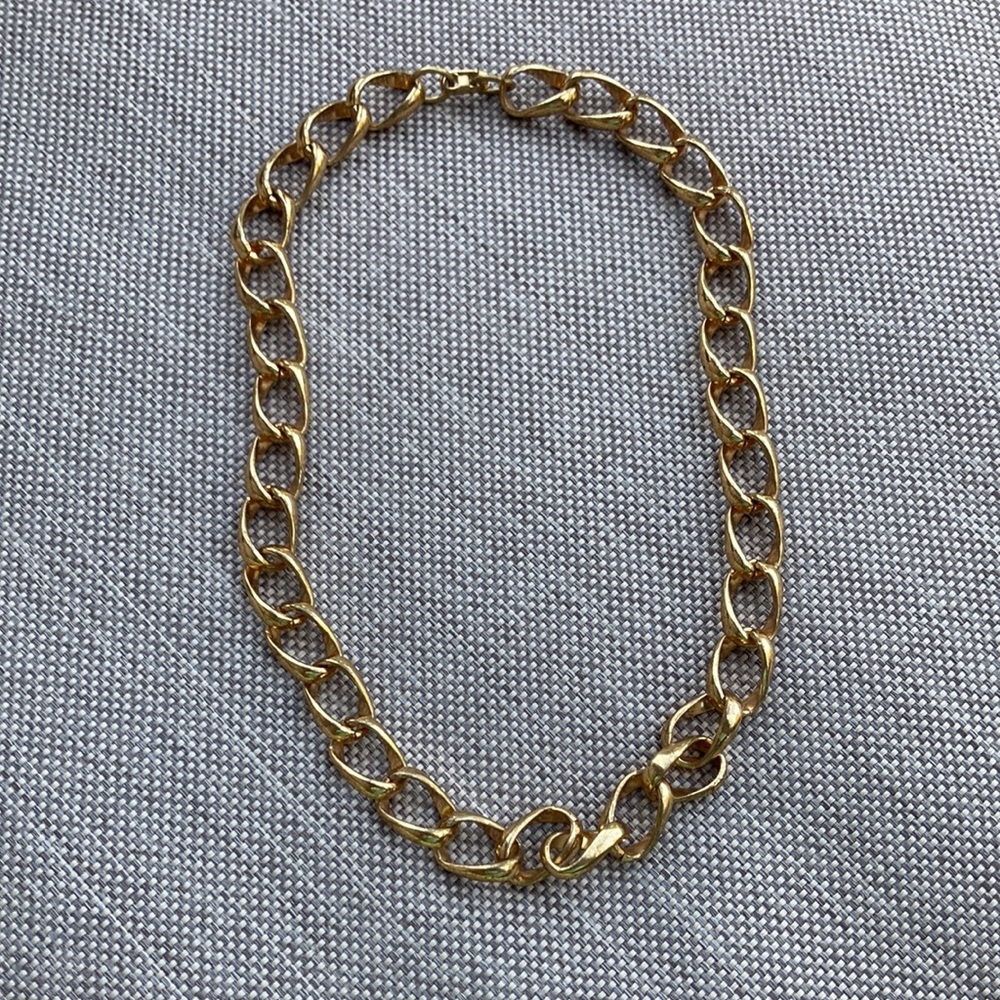 4 for $10 | Vintage gold tone chain link choker necklace